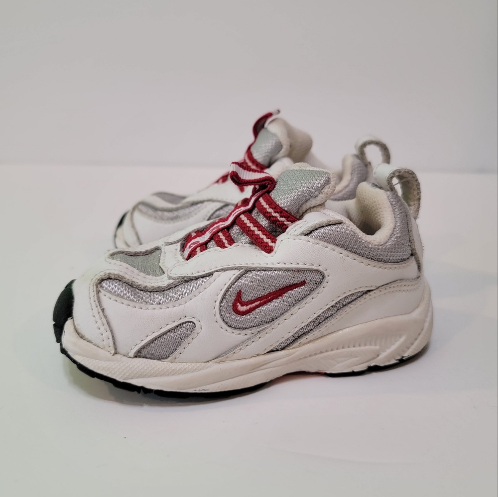 Vintage nike sneakers us 5.5 c 031202 uk5 Baby Collectible
